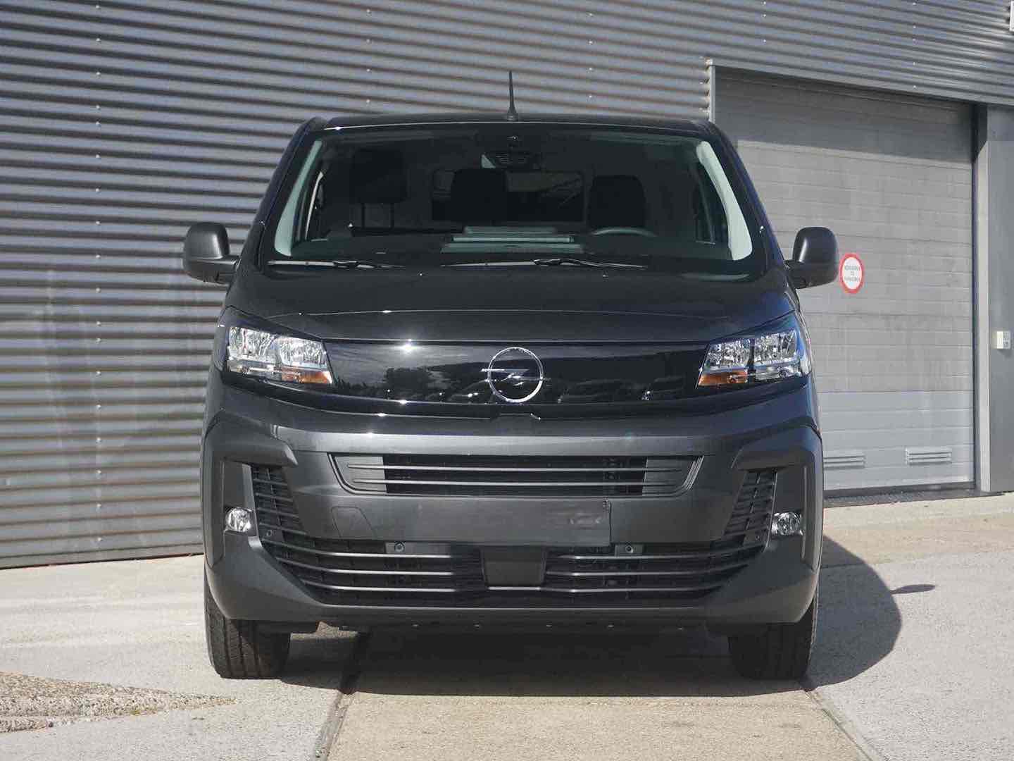 Full operational lease opel vivaro-e