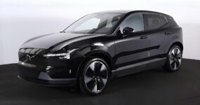 Volvo EX30 Occasion Lease - Linksvoor