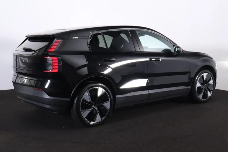 Volvo EX30 Occasion Lease - Rechtsachter (3)_3_11zon