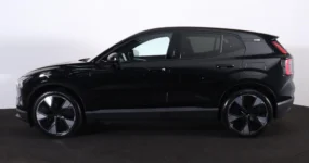 Volvo EX30 Zakelijk Leasen 17% bijtelling - Studio_6_11zon