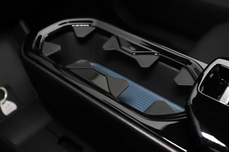 Zakelijke Lease Volvo EX30 2025 - Interieur (1)_15_11zon