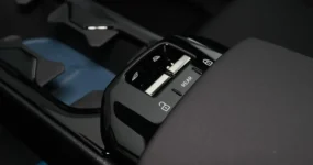 Zakelijke Lease Volvo EX30 2025 - Interieur (2)_8_11zon