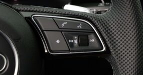 Audi A3 Limousine S edition Daytonagrijs lease (1)