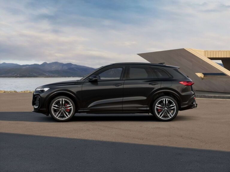 Audi Q5 voorraadlease, zijaanzicht