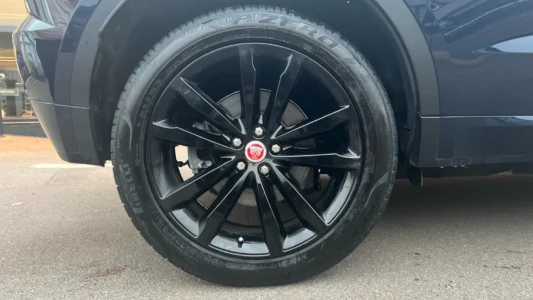 Full operational lease Jaguar E-PACE (1)