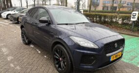 Jaguar E-PACE lease zakelijke rijders blauw (2)
