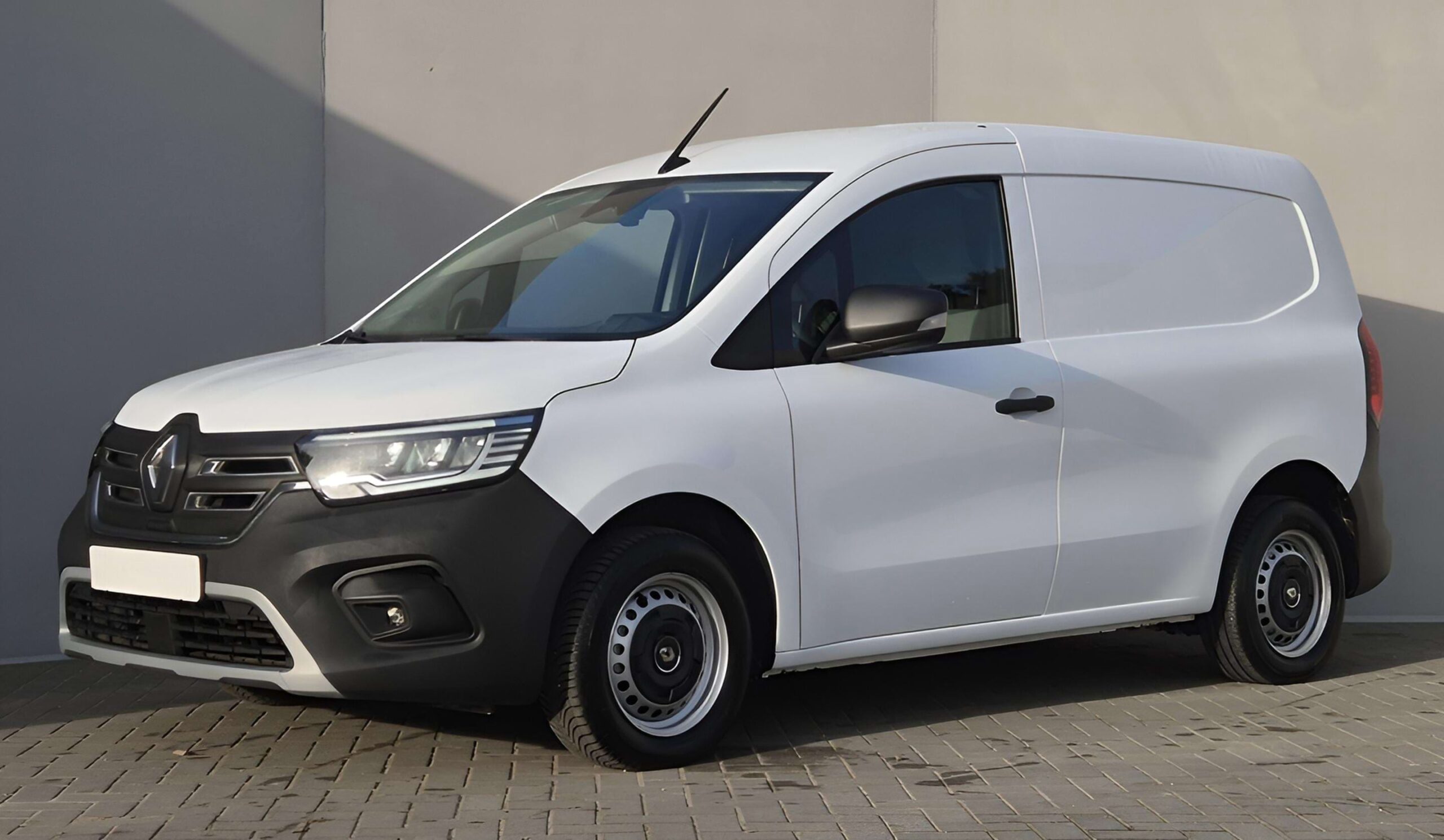 Renault Kangoo Full Operational Lease (3)-fotor-20260110145957