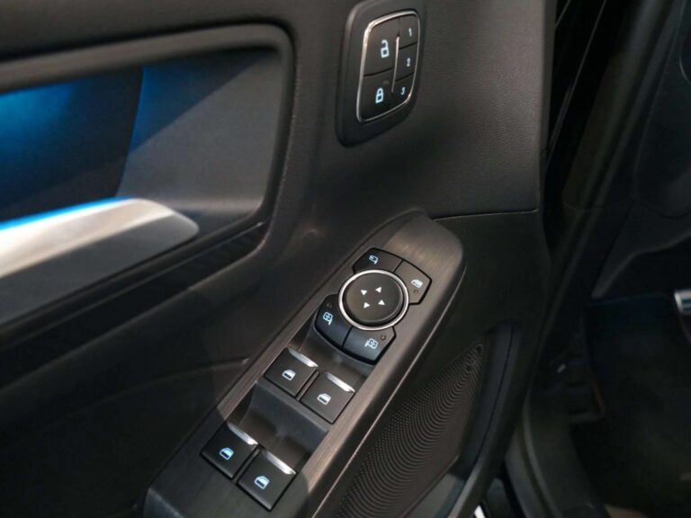 Zakelijke Lease Ford Kuga ST Line (2)