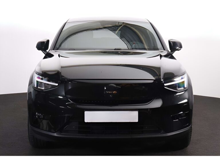 Full operational lease Volvo EC40 Ultra Black Edition (4)