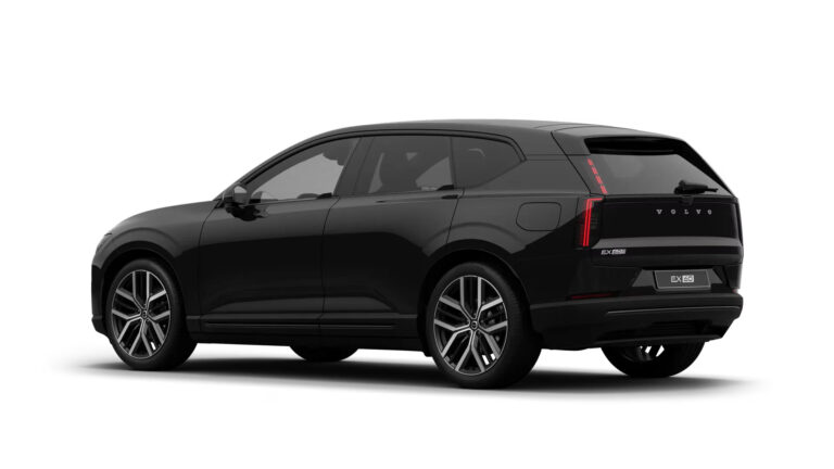 LeaseRoute Volvo EX60 aanbieding MKB - schuin achteraanzicht op witte studio-achtergrond