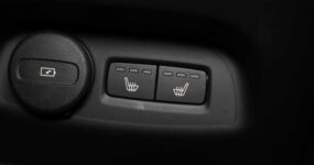 Volvo EC40 Ultra Black Edition Leasen (2)