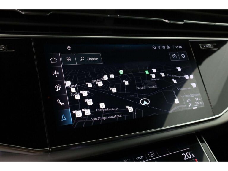 Luxe-cockpit-Audi-Q8-met-Bang-Olufsen-3D-sound-3