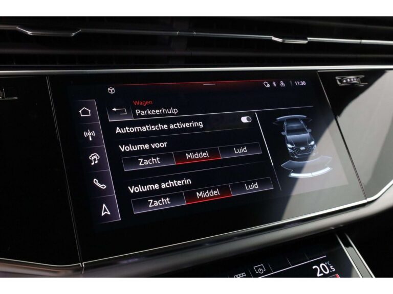 Snel-rijden-Audi-Q8-55-TFSI-e-voorraadlease-Nederland-1
