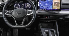 Snel rijden in deze Volkswagen Golf voorraadlease