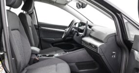 Volkswagen Golf Life Edition achteruitrijcamera parkeersensor