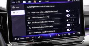 Volkswagen Golf operational lease 18-inch lichtmetalen velgen