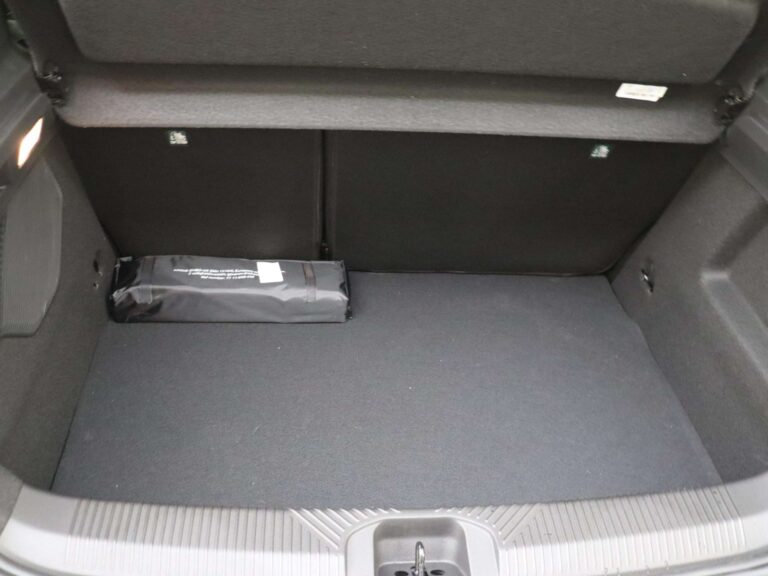 Direct leverbare Renault Clio Leasen (1)