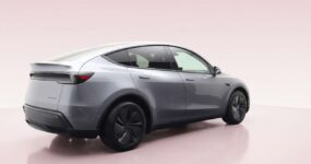 Tesla Model Y Premium Long Range Full Operational Lease (1)