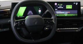 Zakelijk Leasen Clio Hybrid (5)