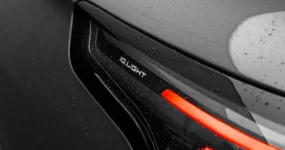 Achterzijde Volkswagen Tiguan met Achteruitrijcamera