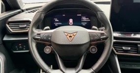 Cupra Leon E-Hybrid jonge occasion full operational lease