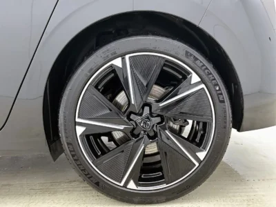 Peugeot e-308 GT direct leverbaar operational lease