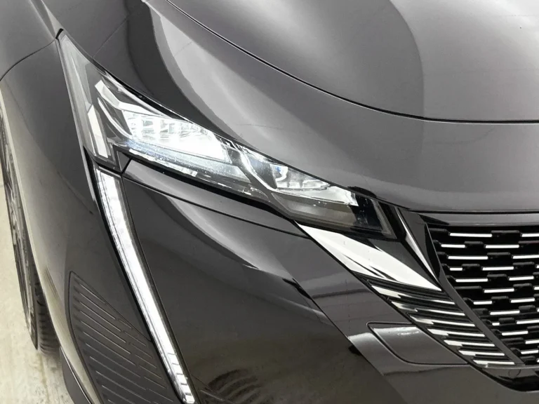 Peugeot e-308 occasion lease direct leverbaar snel rijden