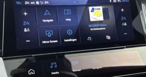 Peugeot e-308 voorraadlease snel rijden jonge occasion