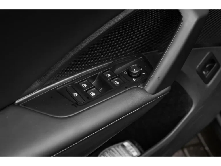 Volkswagen Tiguan 1.5 eTSI 150pk Life Edition leasen - bediening van ramen en spiegels