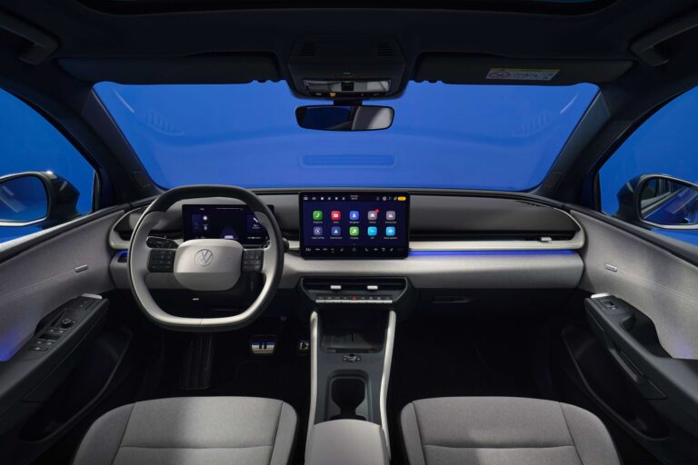Volkswagen ID. Polo 52kWh Style First Edition lease - dashboard met blauwe ambianceverlichting