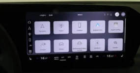 Audi Q3 voorraadlease snel rijden met 272 pk plug-in hybride