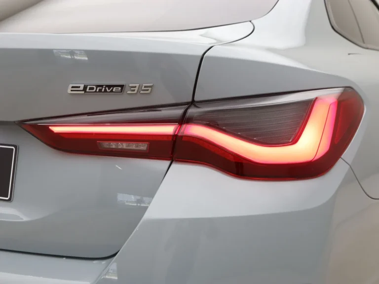 Bmw I4 Edrive35 zakelijk leasen directe levering