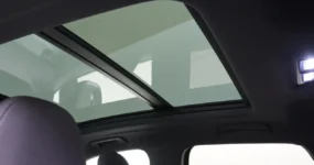 Exclusieve Audi Q3 voorraadlease met vier jaar dealer garantie