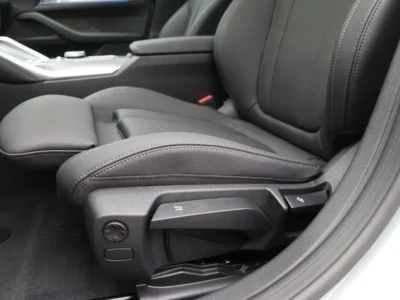 Lederen sportstoelen elektrisch verwarmbaar BMW