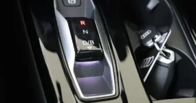 Audi Q6 e-tron S edition performance zakelijk leasen bij LeaseRoute