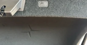 Interieur van de Polestar Polestar 4 met Bio-attributed MicroTech