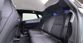 Interieur van de Polestar Polestar 4 met Prime pack