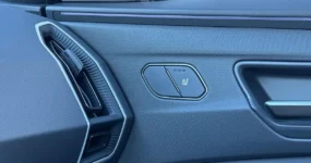 Kia EV5 met negentien inch lichtmetalen velgen