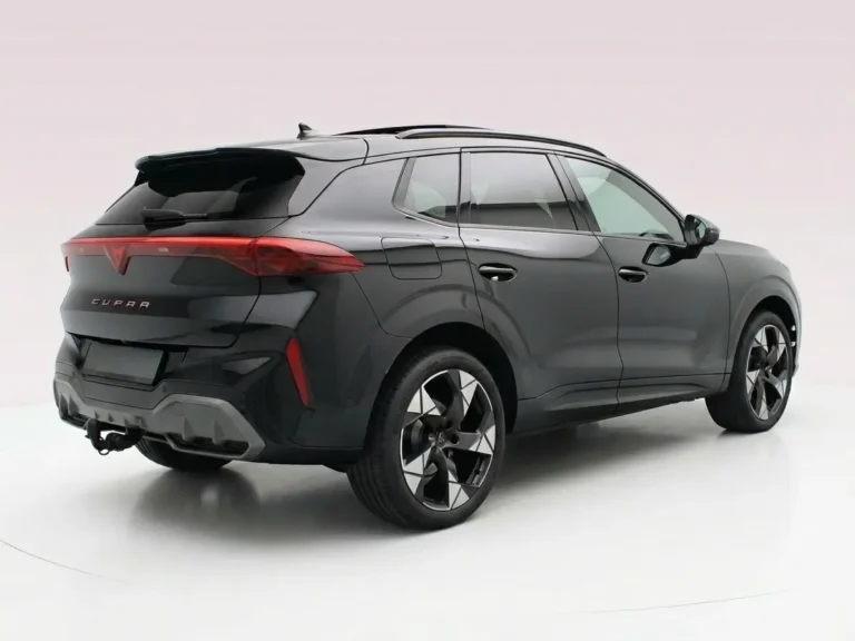 Cupra Terramar voorraadlease snel rijden hybride SUV