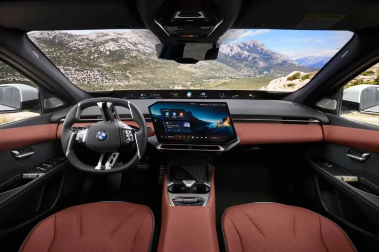 Jaecoo 7 lease - infotainmentscherm met actieve draadloze Apple CarPlay navigatie