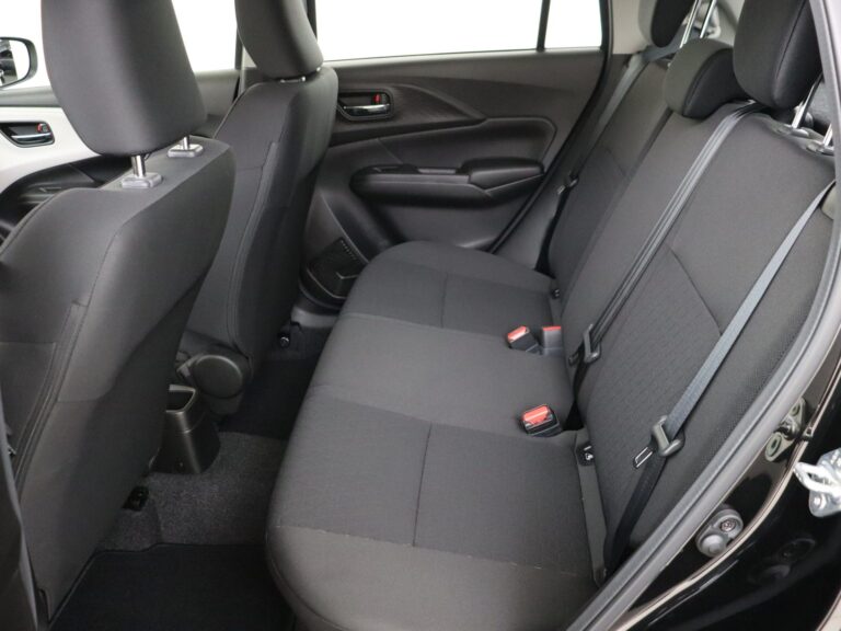 Suzuki Swift 1.2 Comfort SmartHybrid bestuurdersstoel - zakelijke lease interieur