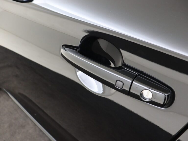 Suzuki Swift 1.2 Comfort SmartHybrid passagiersstoel - bedrijfsauto lease comfort