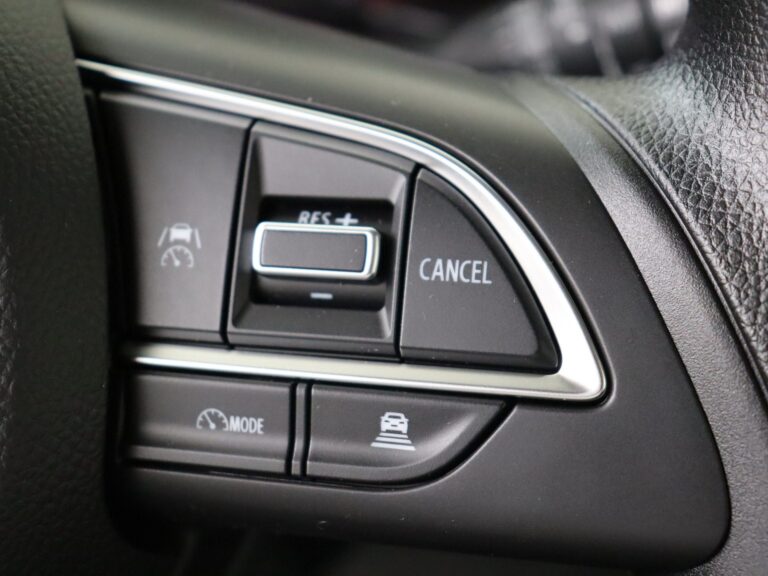 Suzuki Swift 1.2 Comfort SmartHybrid stuurbediening - zakelijke lease veiligheid