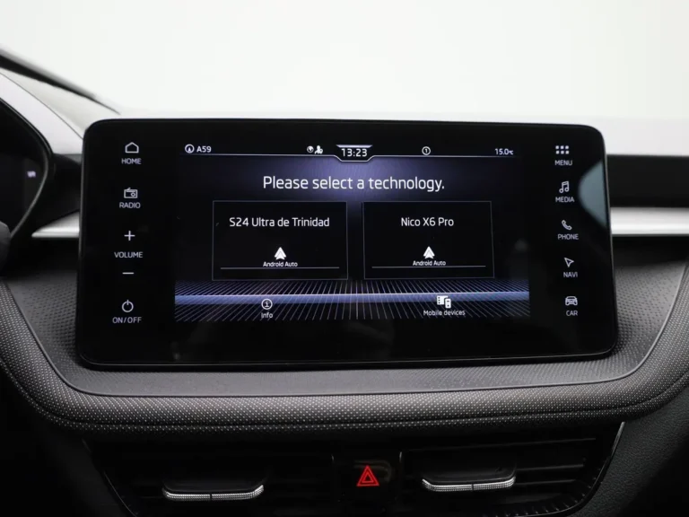 Skoda Fabia Selection, infotainmentscherm met connectiviteitsmenu