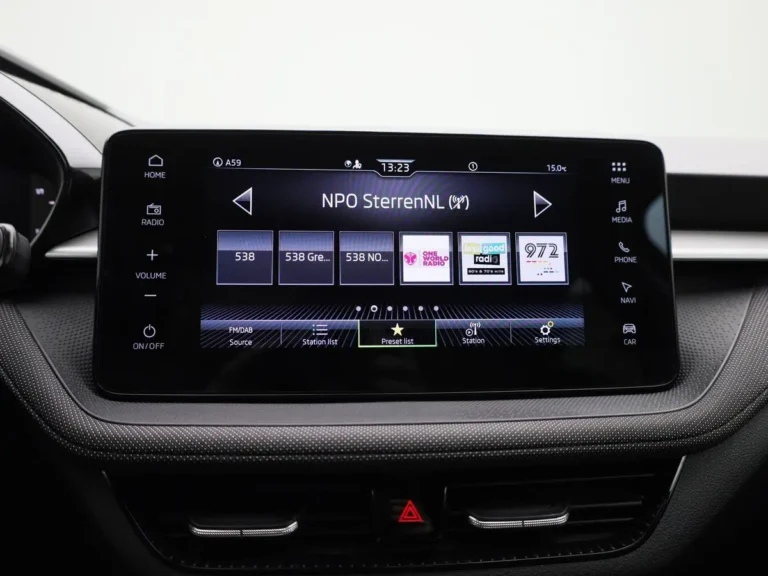Skoda Fabia Selection, infotainmentscherm met DAB-radio