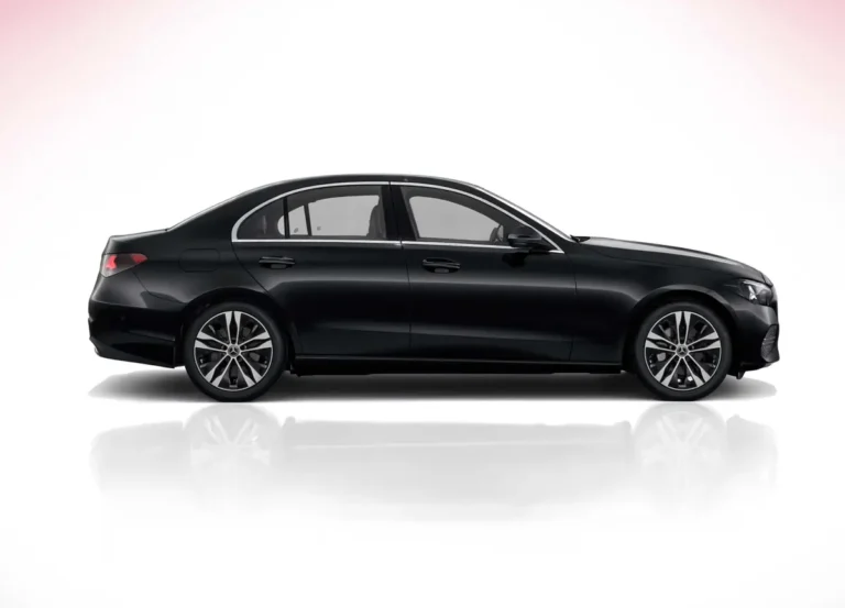Mercedes-Benz C-Klasse C 300 e leasen - zijaanzicht rechts met 18-inch lichtmetalen velgen