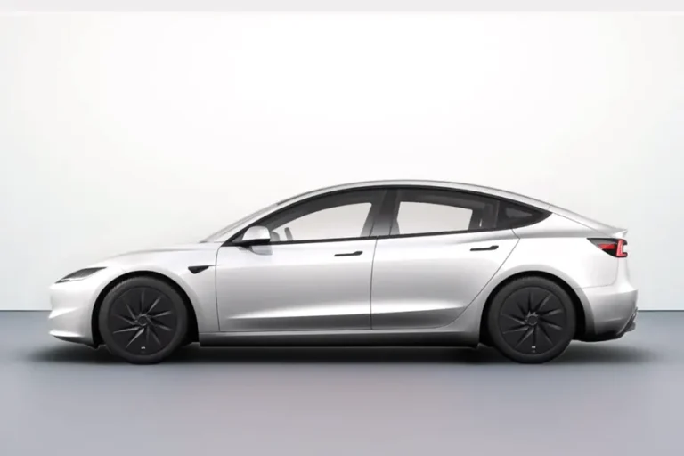 Tesla Model 3 RWD 5d