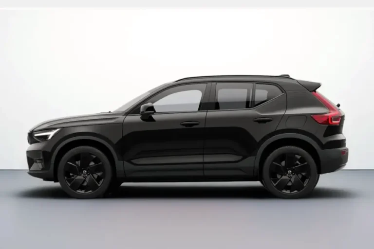 Volvo EX40 SM Extended Range Black Edition Plus