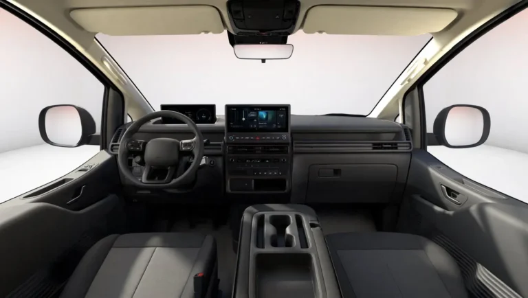 Hyundai Staria Electric Cargo, cockpit met stuurwiel, 12,3-inch scherm en middenconsole